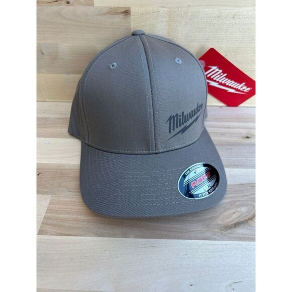 New Milwaukee flex‎ fit Gray with Black Logo l hat Sz S/M